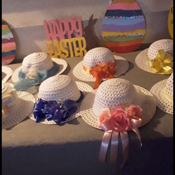 Homemade little girls Easter hats - Picture 2 of 6